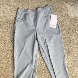 Brand new lululemon joggers